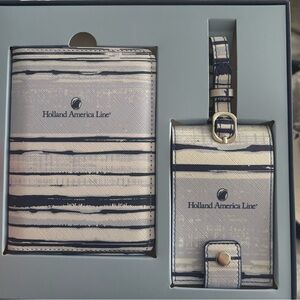 Holland America Line Logo Travel Set - Navy and Light Blue